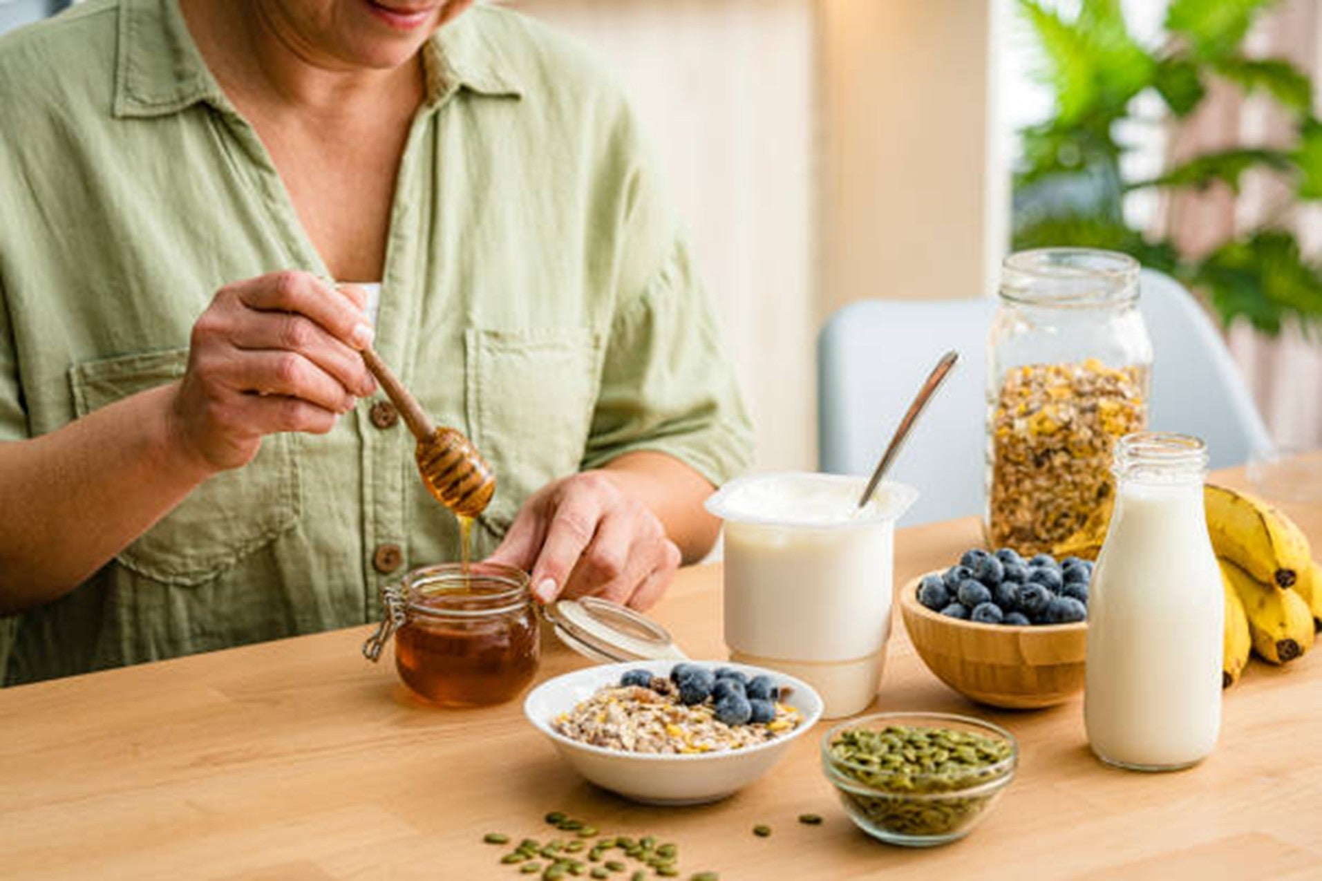 7 Everyday Kitchen Staples Natural Honey Can Replace
